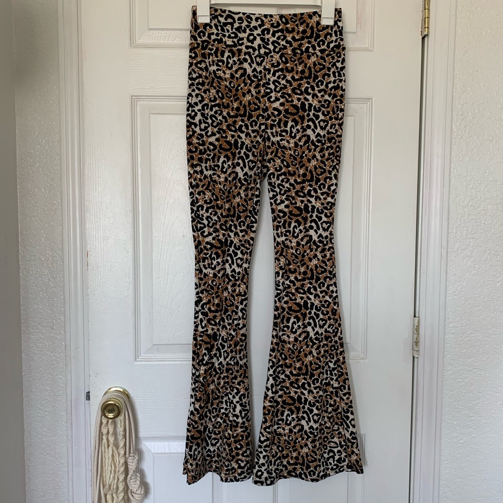 Cheetah Print Stretch pants